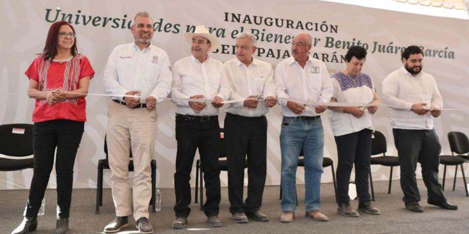 Ramírez Bedolla y AMLO inauguran Universidad para el Bienestar en Pajacuarán.