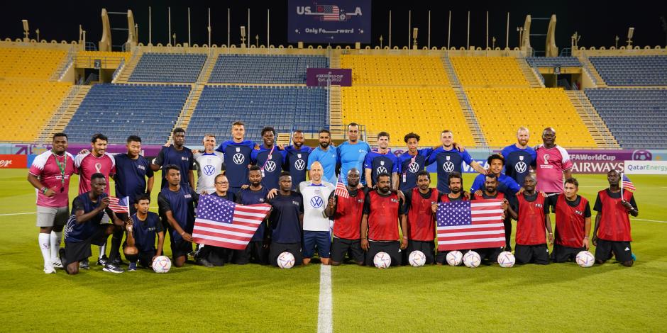 Futbolistas de la Selección de Estados Unidos, la primera en llegar a tierras orientales, para disputar la Copa del Mundo Qatar 2022.