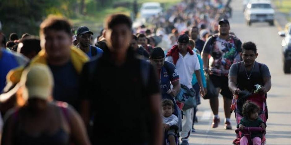 El sacerdote y activista, Alejandro Solalinde, denuncia que agentes del Instituto Nacional de Migración cobran "moches" a migrantes para dejarlos seguir hacia la frontera norte