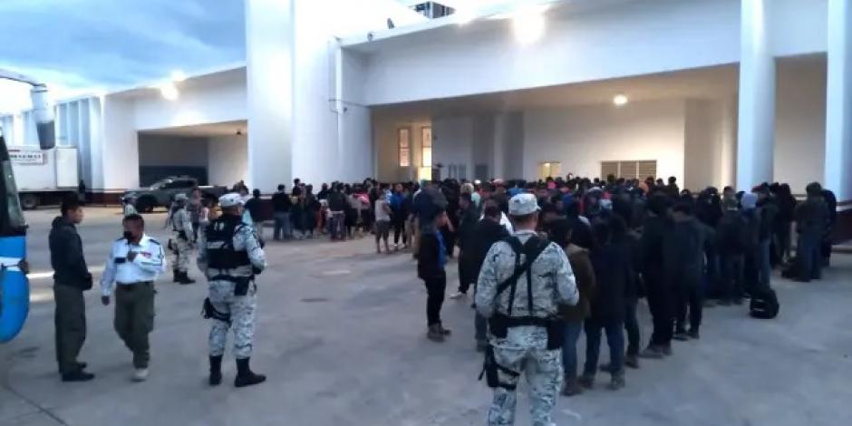 Rescata INM y GN a 300 migrantes en Veracruz