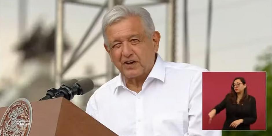 Presidente López Obrador durante su informe en el Zócalo.