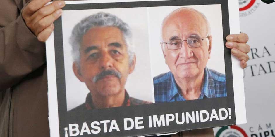 Legisladores exigieron justicia por el asesinato de los padres jesuitas Javier Campos Morales y Joaquín César Mora Salazar, ultimados en la comunidad de Cerocahui, en la Sierra de Chihuahua el 20 de junio de 2022