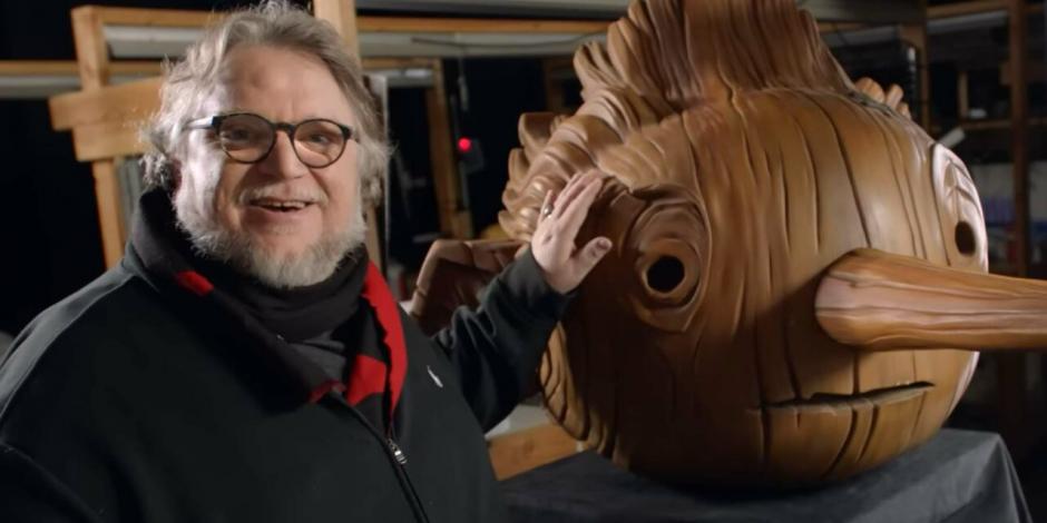 Guillermo del Toro gana en los Globos de Oro 2023