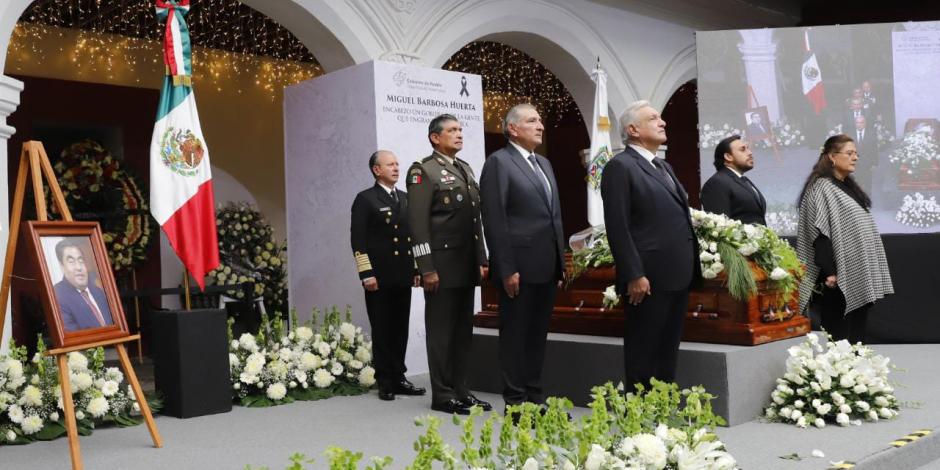 Presidente López Obrador, así como integrantes de su gabinete, participaron en la ceremonia.