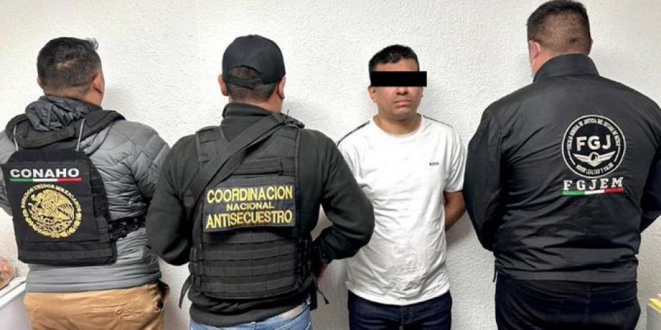 Detienen a "El Planchado", sujeto implicado en el homicidio de 3 personas realizado afuera de un bar de la carretera México-Texcoco; es el segundo al mando de un grupo criminal que opera en 5 municipios del Edomex