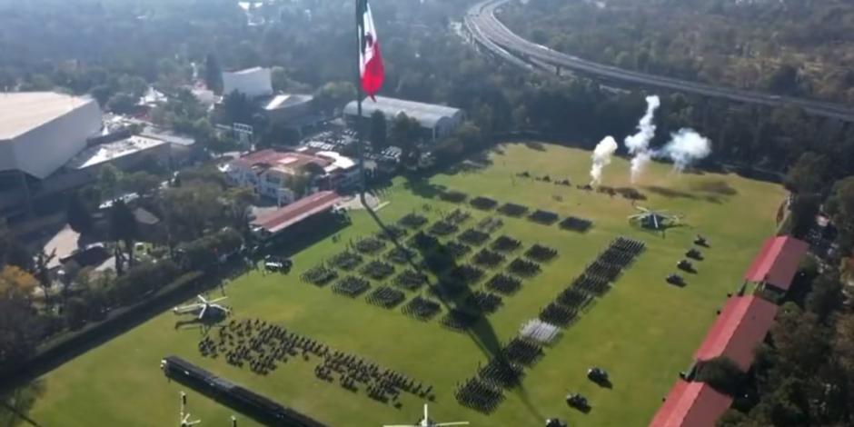 Transmisión por festejos de Bicentenario del Heroico Colegio Militar fue interrumpida.