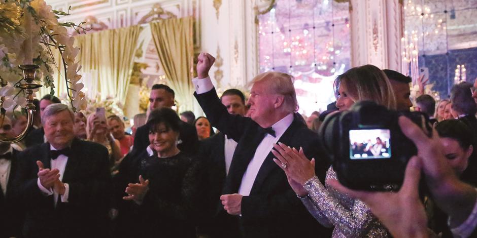 El expresidente Trump, durante  la celebración del Año Nuevo.
