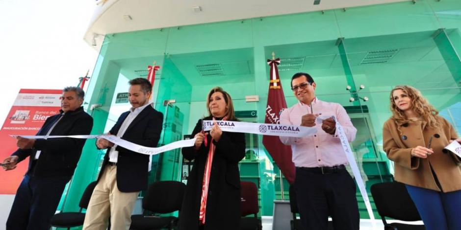 Inaugura Lorena Cuéllar Banco del Bienestar en Tepeyanco, Tlaxcala.