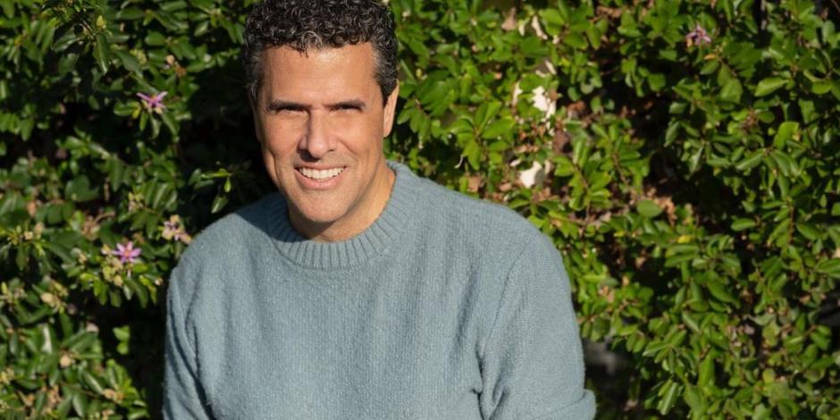 Marco Antonio Regil es el nuevo conductor estelar de TV Azteca