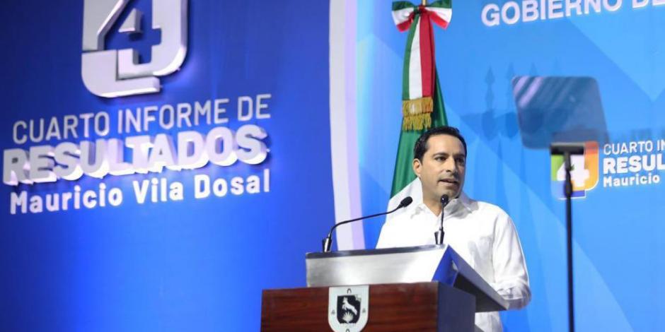 El gobernador de Yucatán, Mauricio Vila Dosal, señala que en el estado se ha apoyado a los artesanos y pequeños productores con más de 27 mil créditos