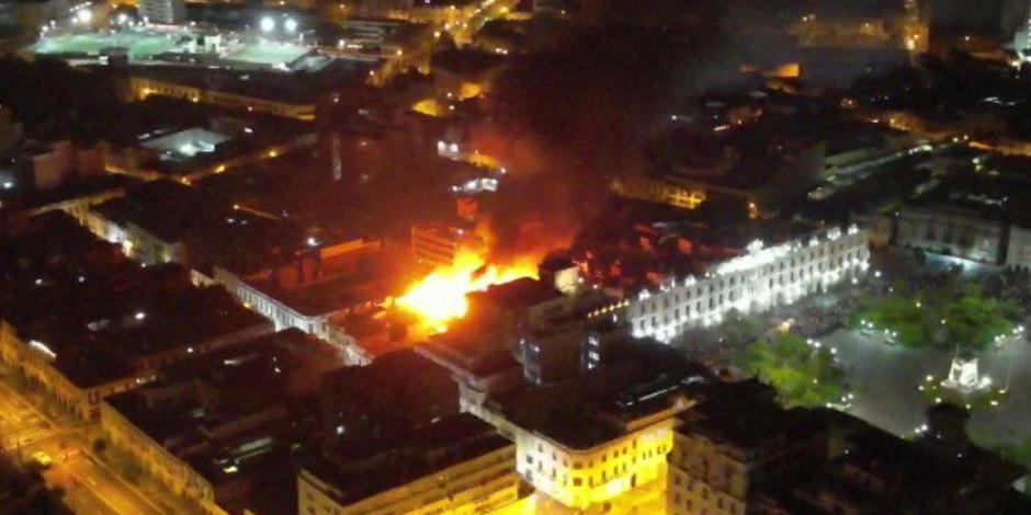 Incendio en edificio de Lima, Perú.