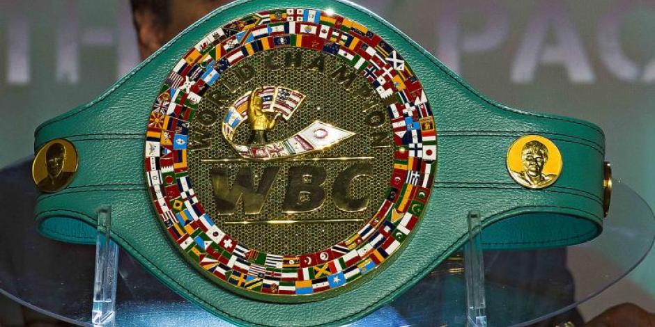 El CMB otorgó un cinturón de campeón del mundo al reguetonero Daddy Yankee.