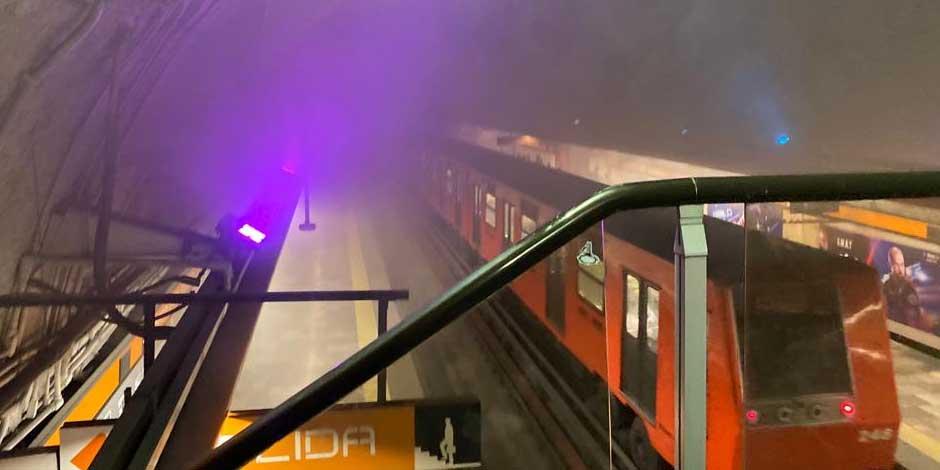 La presencia de humo en la estación Barranca del Muerto se originó a causa del sobrecalentamiento de un cable