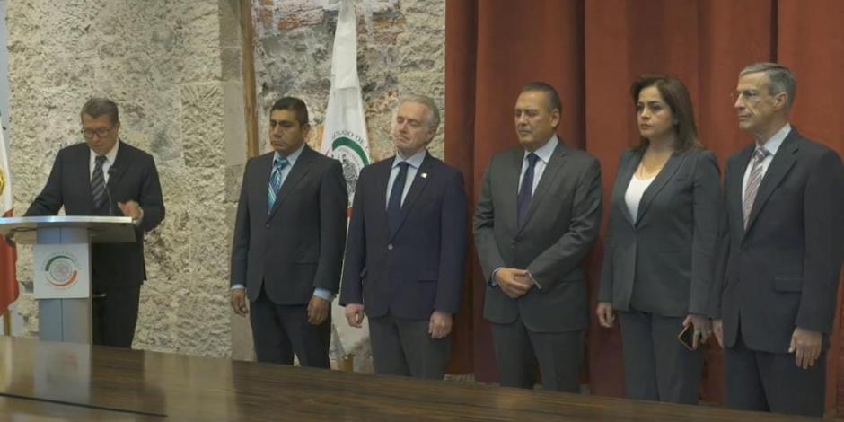 Ricardo Monreal, presidente de la Jucopo, reconoció a los antiguos presidentes del órgano legislativo en la En la Casona de Xicoténcatl,