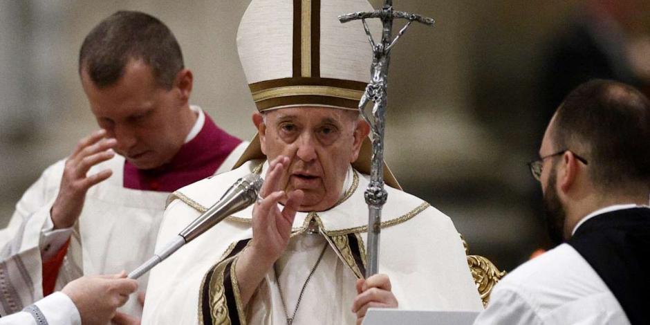 El Papa Francisco fue hospitalizado este miércoles.