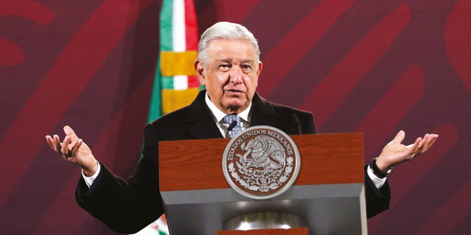 El presidente López Obrador, ayer, en su conferencia de prensa mañanera.