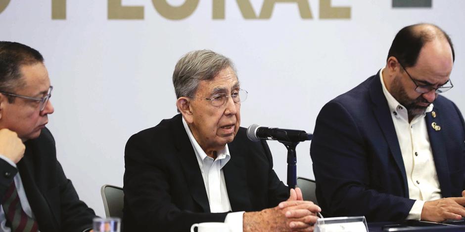 Cuauhtémoc Cárdenas en la Plenaria de Grupo Plural, el 29 de agosto del 2022.