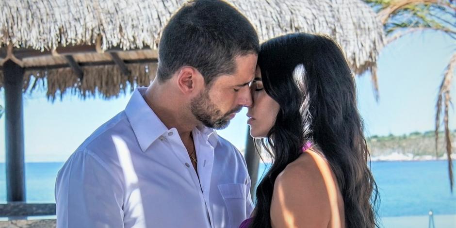 Matías Novoa cuenta cómo fueron sus escenas de amor con su ex Bárbara de Regil en Cabo