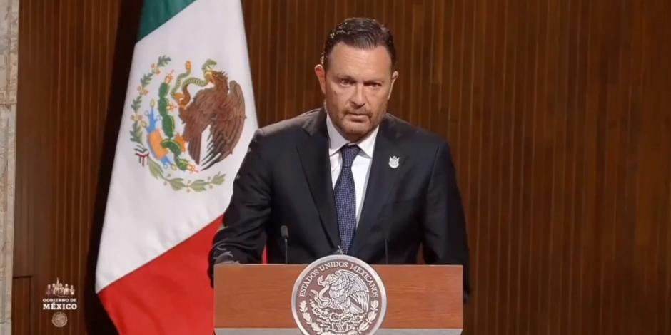 El gobernador de Querétaro, Mauricio Kuri, señala que la libertad y democracia han sido las más caras aspiraciones políticas de la sociedad mexicana, lo que motivó que los ciudadanos demandaran protegerlas