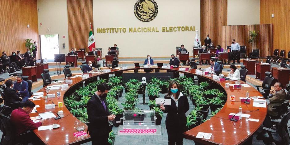 Sesión del consejo del Instituto Nacional Electoral, en una foto de archivo.