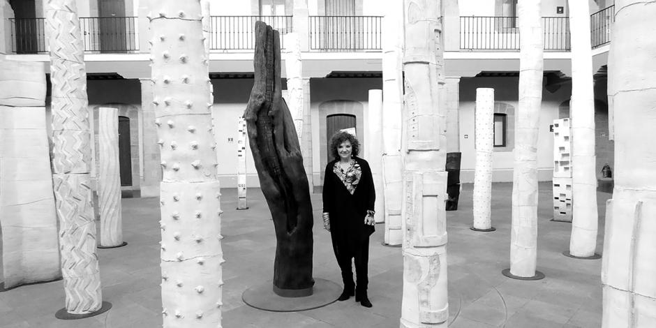 Paloma  Torres, entre sus obras en  el Museo Kaluz,  el pasado martes.