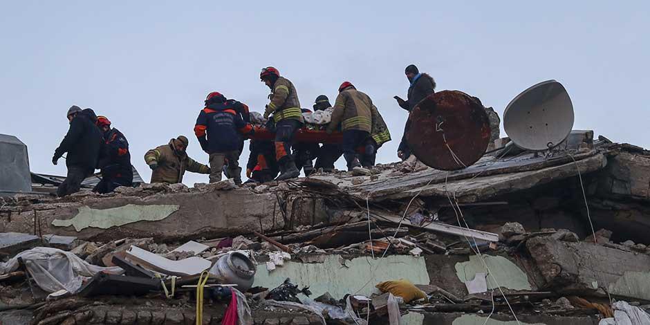 Cifra de muertos por sismos en Turquía y Siria supera los 28 mil; rescates continúan