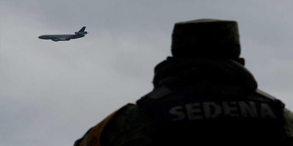 Monreal confirma interés de Gobierno federal en que Senado procese iniciativa para “militarizar” vigilancia aérea