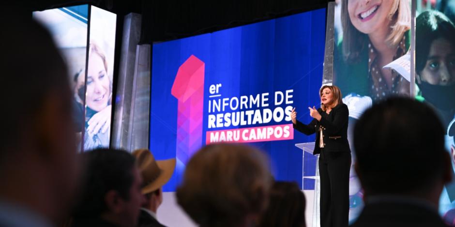 La gobernadora de Chihuahua, Maru Campos, durante la presentación de su Primer Informe de Resultados, este sábado.