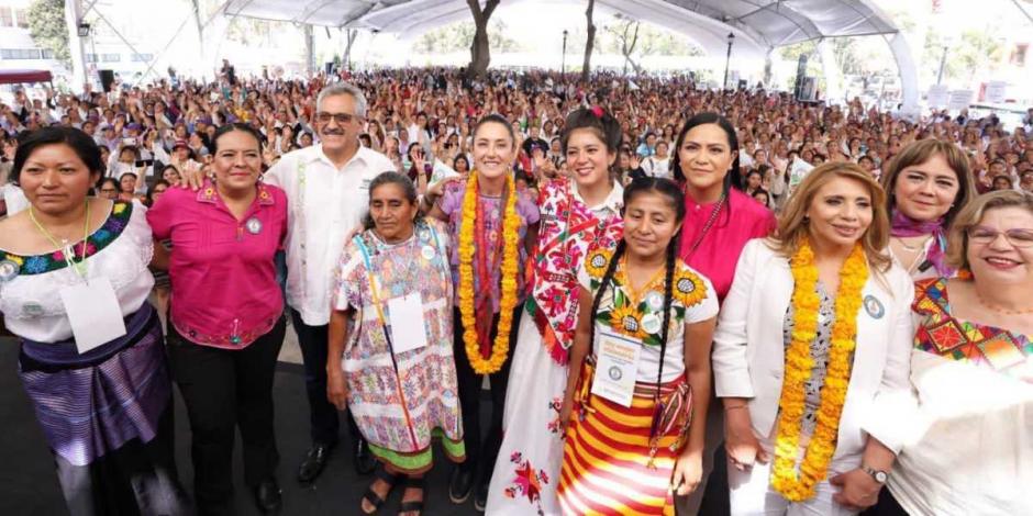 Celebran encuentro mujeres de Sembrando Vida en reconocimiento a lucha por el bienestar de México.