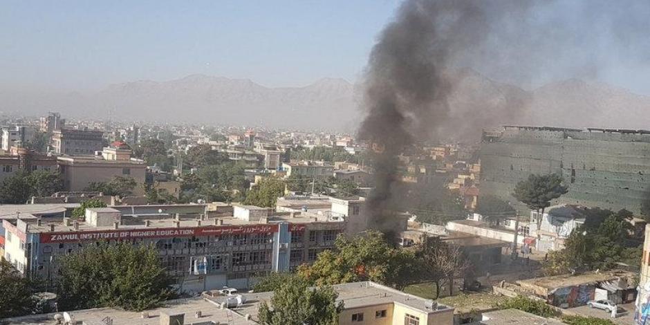 El ataque ocurrió en el centro Tabian Farhang de la ciudad, que es capital de la provincia de Balkh.