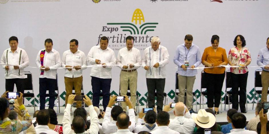 Inauguran en Veracruz Expo Fertilizantes 2023, en atención a agricultura comercial del país.
