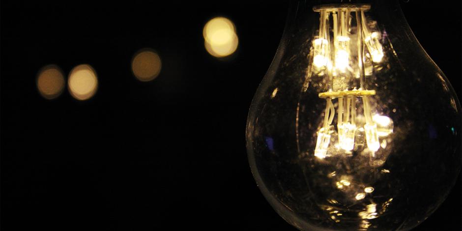 Ejecutivo busca tarifas accesibles de luz: Delgado