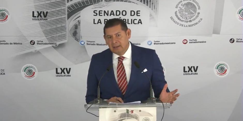 El presidente de la Mesa Directiva del Senado, Alejandro Armenta, defiende votaciones en última sesión del periodo ordinario del Senado; niega que hayn sido ilegales.