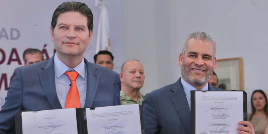 Gobiernos de Michoacán y Morelia firman convenio de coordinación en seguridad.