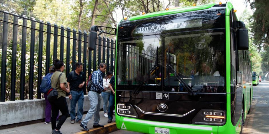 Rutas de Acoxpa - Metro Auditorio y de Acoxpa - Santa Fe / UAM Cuajimalpa solo aceptarán pago con la Tarjeta de Movilidad Integrada.