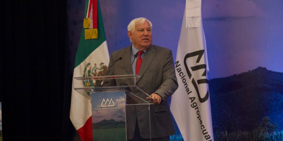 Agricultura, clave para combatir el cambio climático, afirma Víctor Villalobos Arámbula.