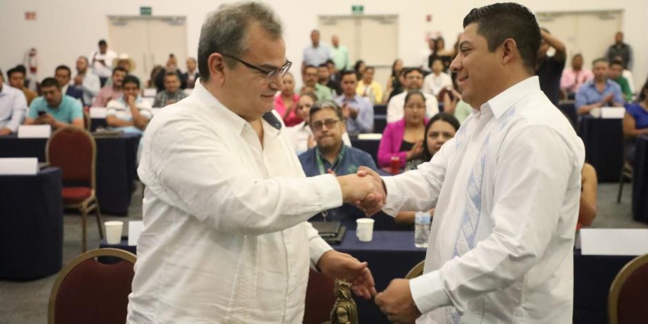 Ricardo Gallardo afirmó que se seguirá apoyando a los gobiernos municipales sin distingo de colores ni ideologías.