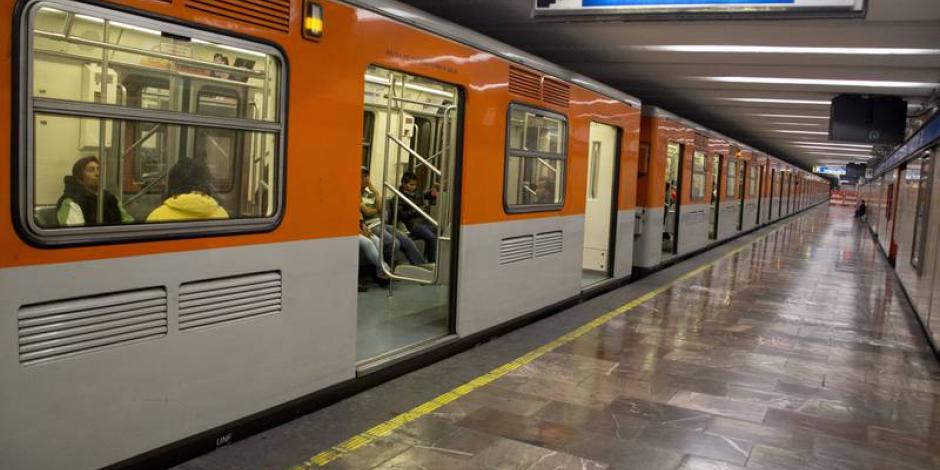 La estación Zócalo de la Línea 2 estará cerrada este sábado a partir de las 10:00 horas.