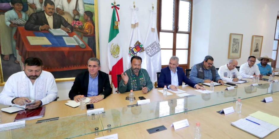 Anuncia Ramírez Bedolla ampliación presupuestal para rescate del Lago de Pátzcuaro.