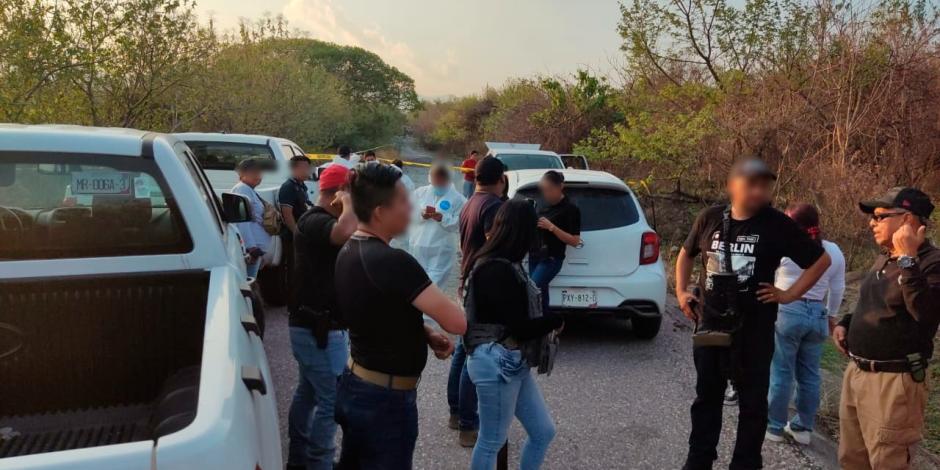 Fiscalía de Morelos confirma hallazgo de restos de 5 hombres y una mujer en barranca de Cuernavaca