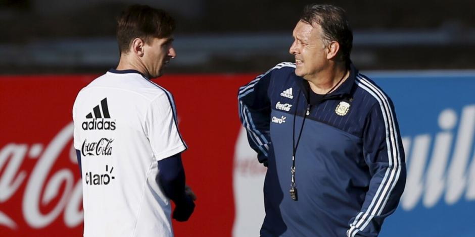 Lionel Messi y Gerardo Martino en la época en la que el 'Tata' dirigía a Argentina.