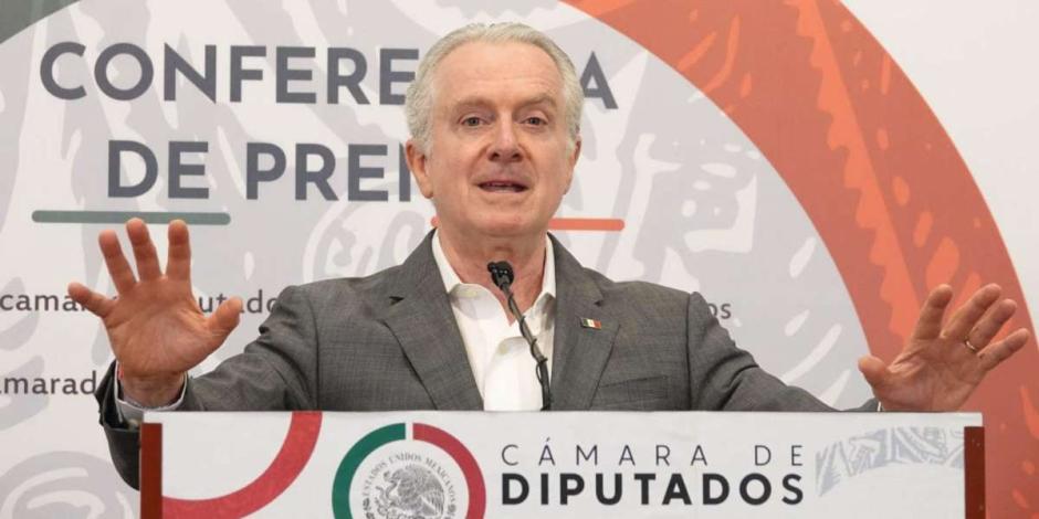 Morena promueve salida de Santiago Creel como presidente de la Cámara de Diputados.