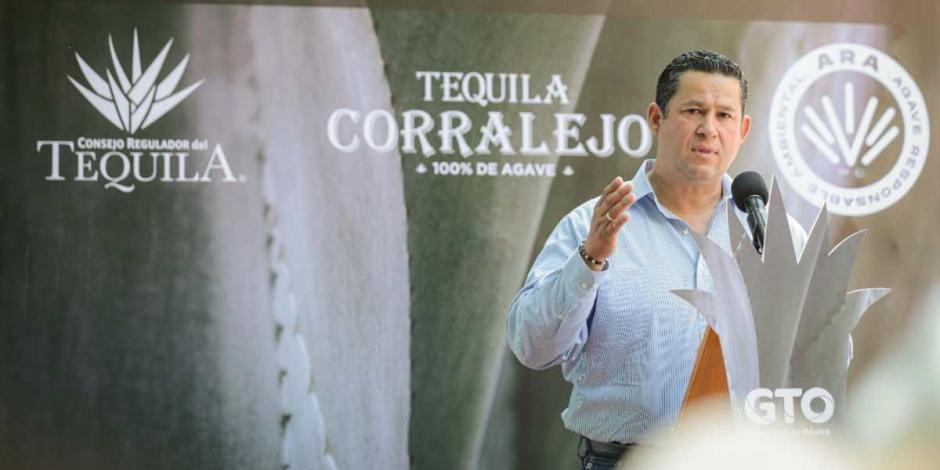 Presentan primer lote de tequila guanajuatense con Certificado de Agave Responsable Ambiental.