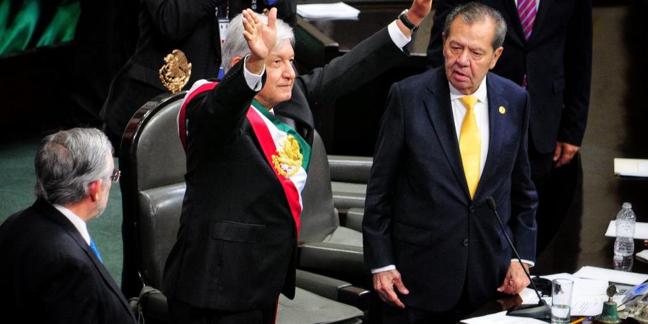 López Obrador (izq.) junto con Porfirio Muñoz Ledo (der.).