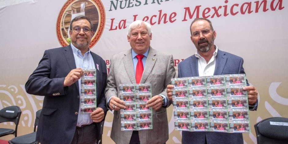 Promueven consumo de leche mexicana con billete de Lotería Nacional.