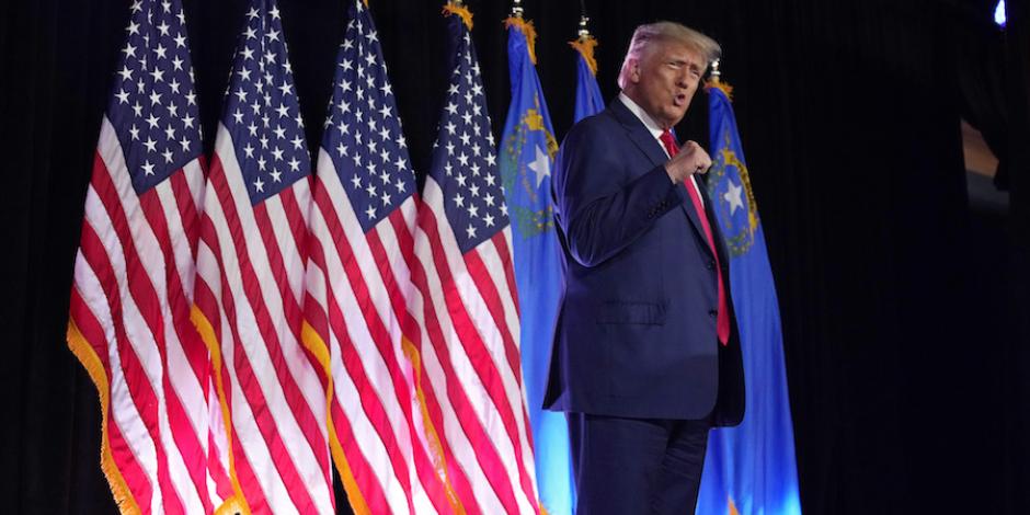 El exmandatario Donald Trump frente a simpatizantes en Las Vegas, en un evento la semana pasada.