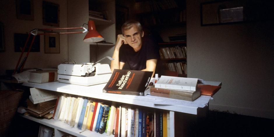 Milan Kundera: La insoportable levedad del ser y otros cuatro libros para conocerlo.