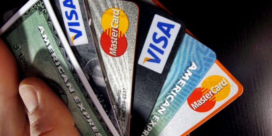 Morosidad de hogares en tarjetas de crédito sube 100%