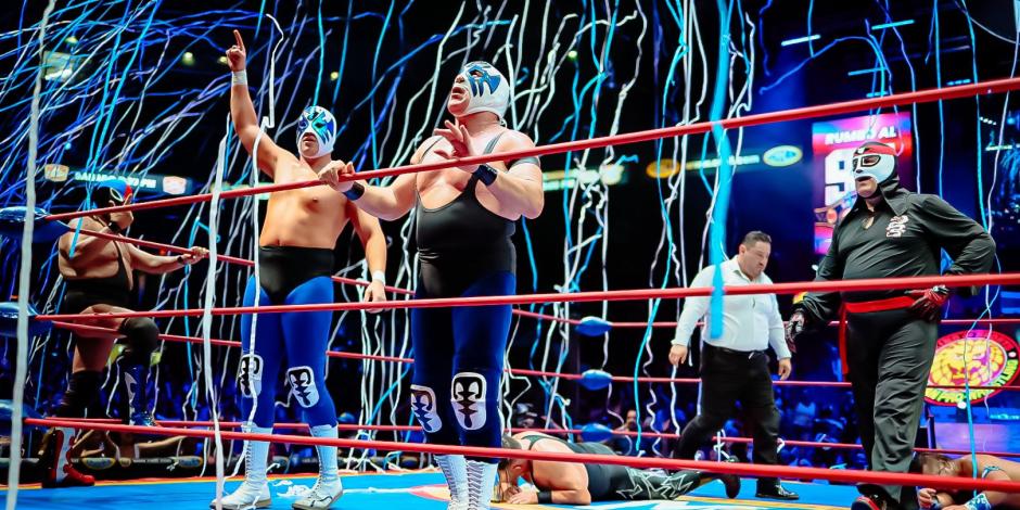 Atlantis salió airoso en la primera de tres funciones que el CMLL le realiza como homenaje por sus cuatro décadas de trayectoria.