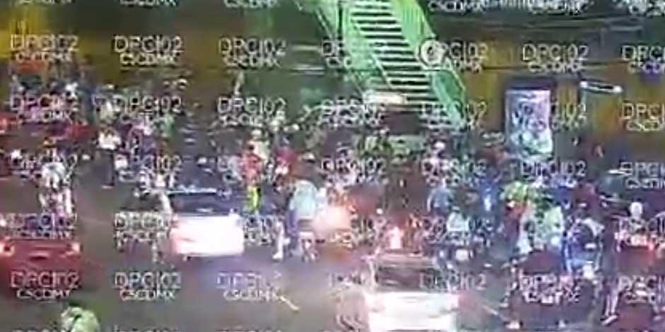 Rodada de motociclistas genera problemas viales esta noche en avenidas de la CDMX